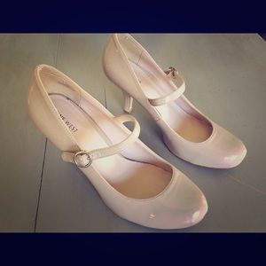 Nine West Mary Jane Heels